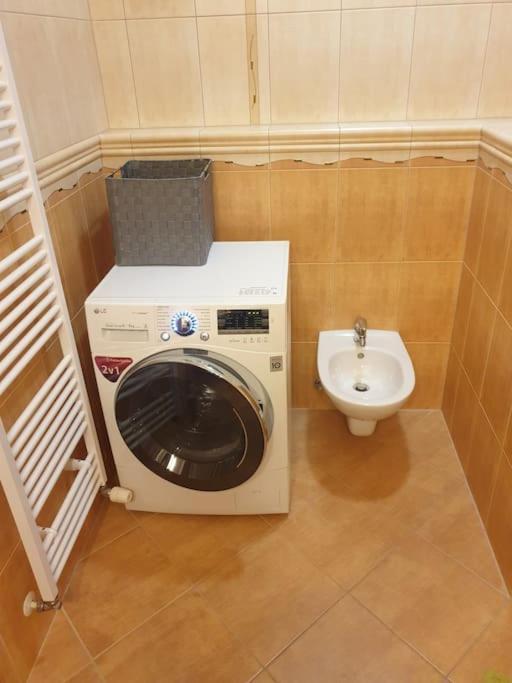 Mezonetovy Apartman V Centre Novej Dubnice Ilava Exterior foto